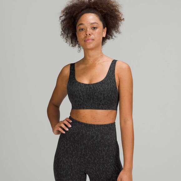 LULULEMON In Alignment Straight-Strap Bra - Light Support A/B Cup - Picture 10 of 10